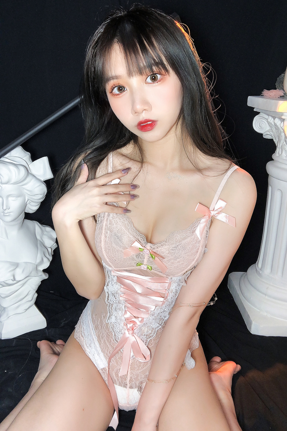 【在线看】喵糖映画 VOL.478 [23P]-秘语空间