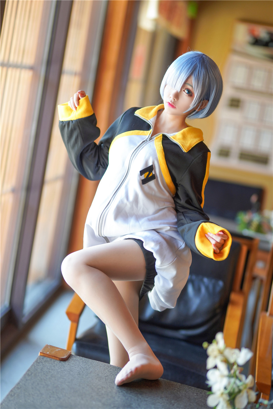 【在线看】喵糖映画 VOL.449 [23P]-秘语空间